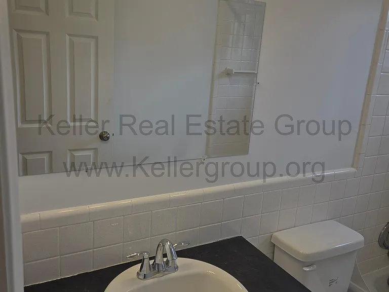 330 N Pine St #1 — Photo 11