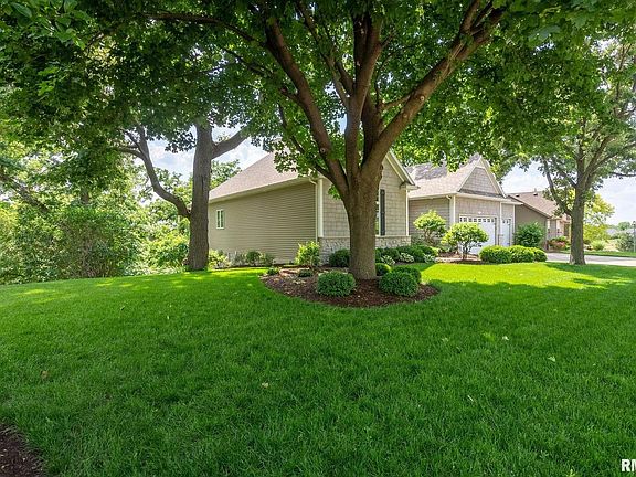 2nd image of 4923 Brookview Ct