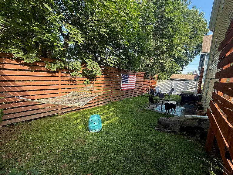 10 Ray Hill Rd — Photo 15