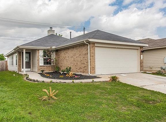 3rd image of 2424 Elara Dr