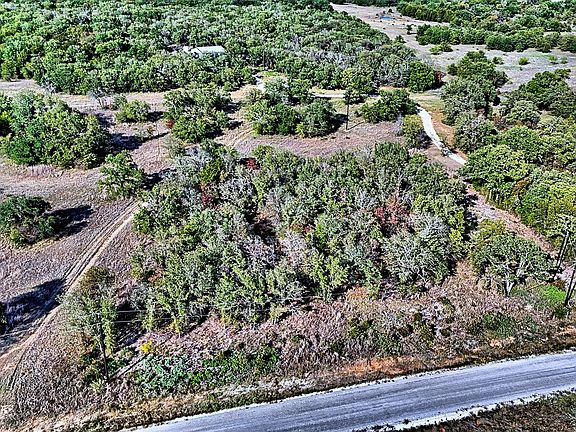3rd image of 77 Red Oak Hills Rd