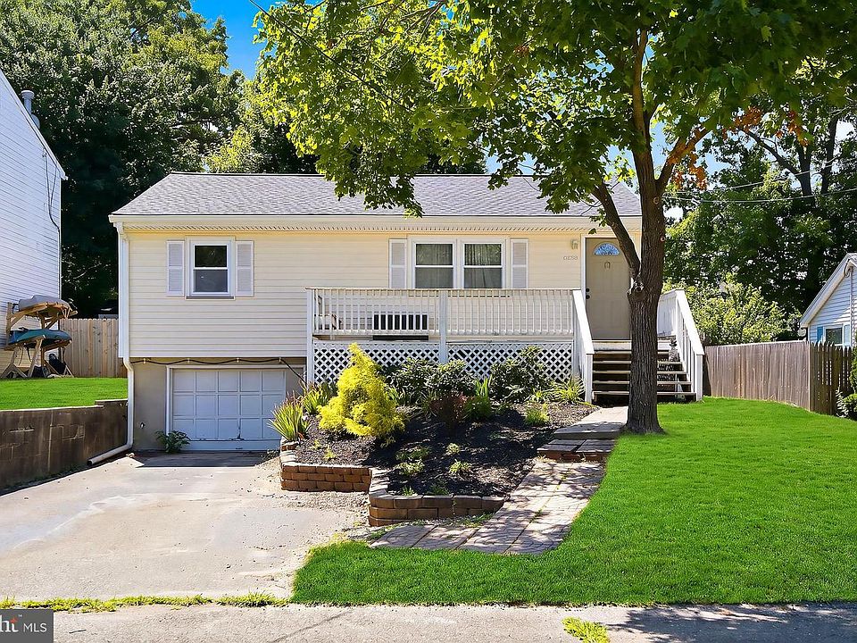 1st image of 2085 Brookdale Park Dr