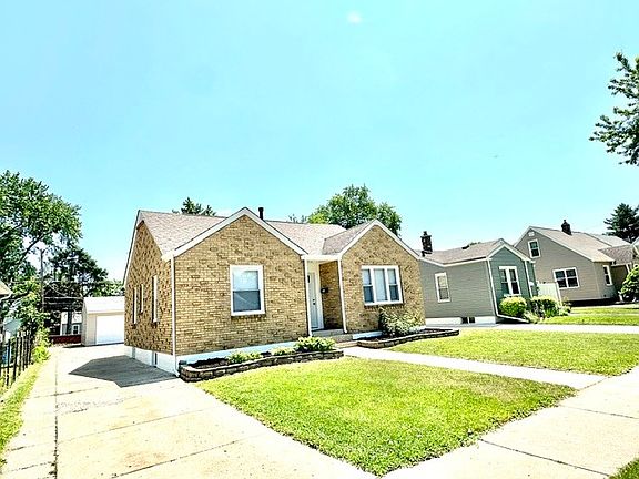 3rd image of 513 Cookane Ave