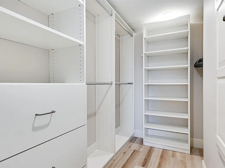 773 Jeffery St #4-305 — Photo 13