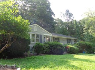 455 Hoyt St, Darien, CT 06820