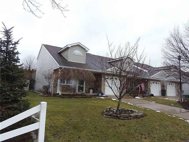 1st image of 301 Garden Hill Dr