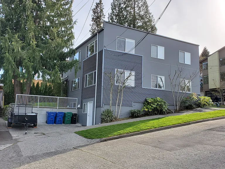 6216 Linden Ave N #A — Photo 4