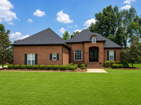614 McArthur Ln, New Albany, MS 38652