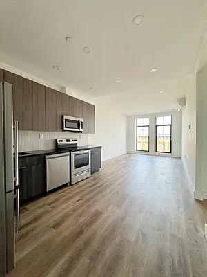 Rented by Pear NYC LLC | media 2