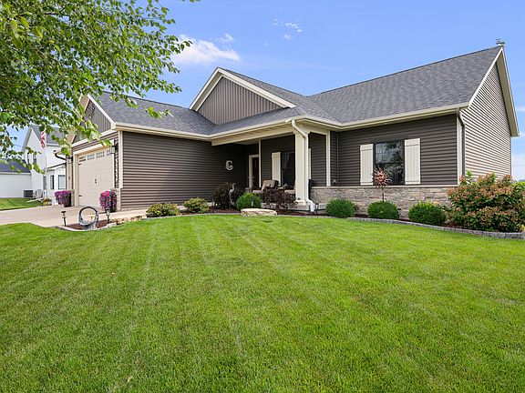 2nd image of 5555 Emily Rd