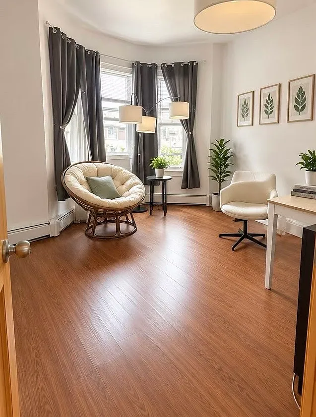 2 bed, 800 sqft, $2,200 — Photo 2