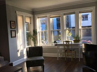 312 Washington Blvd APT 1W, Oak Park, IL 60302