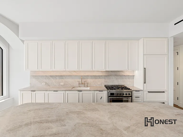 520 5th Ave #54A — Photo 9