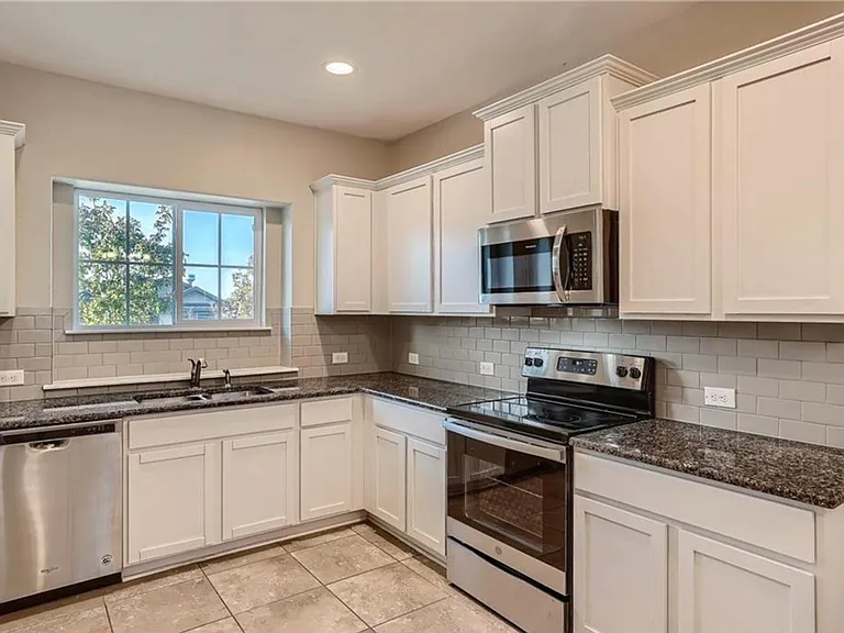 304 Cane River Rd — Photo 8