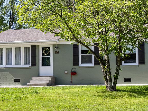 2nd image of 865 Elwood Dr