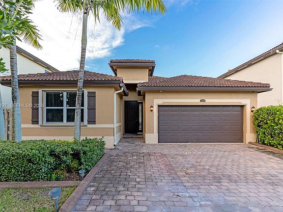3rd image of 11833 SW 250th Ter