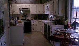 4th image of 3800 Bobbitt Pl