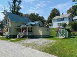 41 High St, Proctor, VT 05765