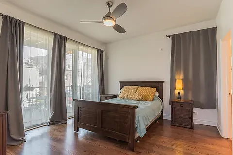 1541 N Artesian Ave #1 — Photo 7