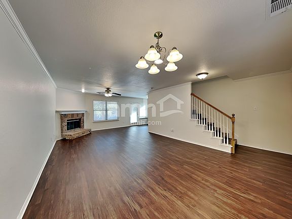 4th image of 521 Cimmaron Strip Ln