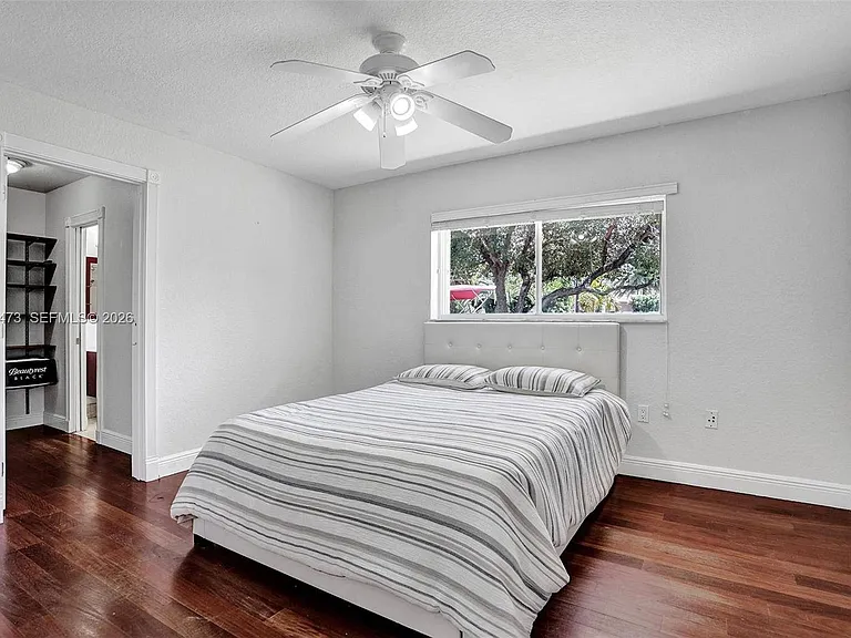 13105 Biscayne Island Ter — Photo 36