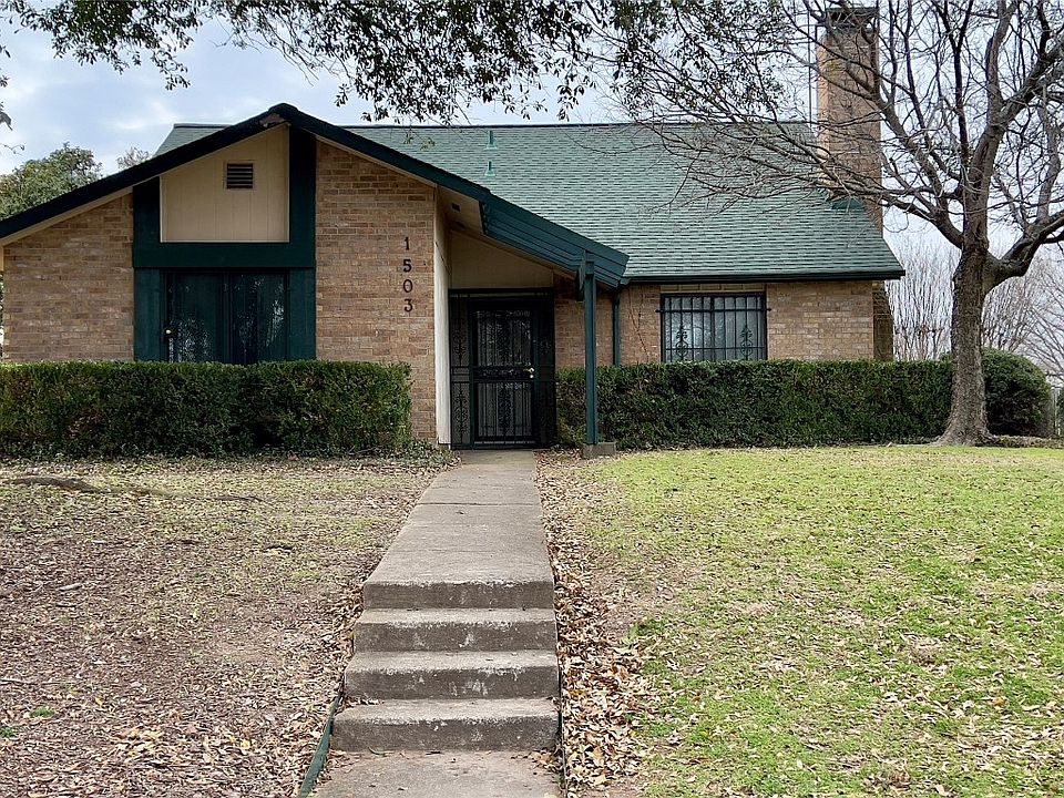 1st image of 1503 Valley View Ln
