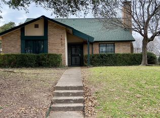 1503 Valley View Ln, Duncanville, TX 75137