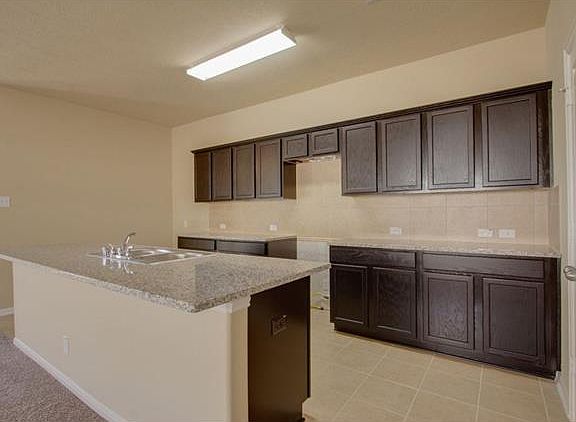 5th image of 5029 Lexington Meadow Ln