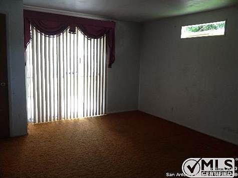 3rd image of 4243 Wild Oak Dr