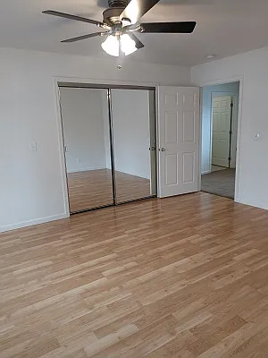 1407 N Cherry St — Photo 9