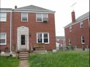 2142 Redthorn Rd, Middle River, MD 21220