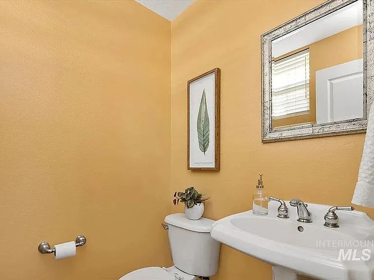 3918 S Mill Site Ave — Photo 24