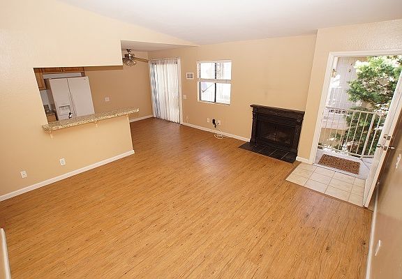4th image of 2921 C St Unit 281