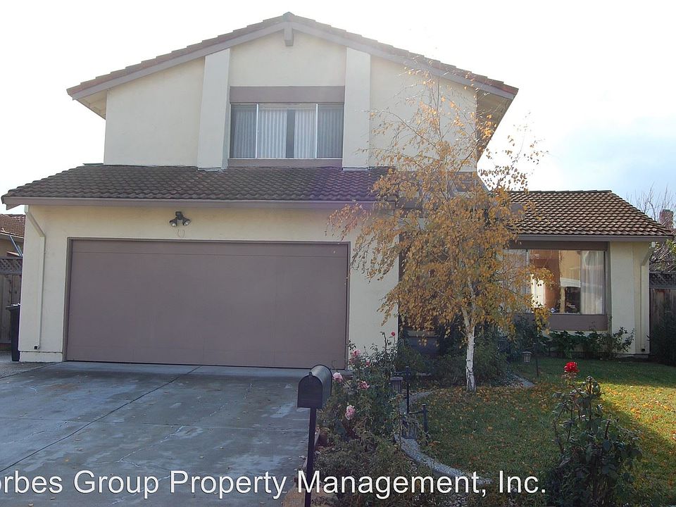 1st image of 572 Cadburry Ct