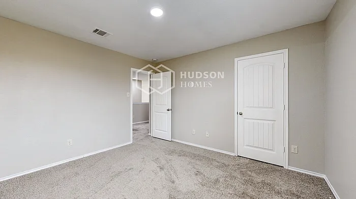 218 Thoroughbred St — Photo 27