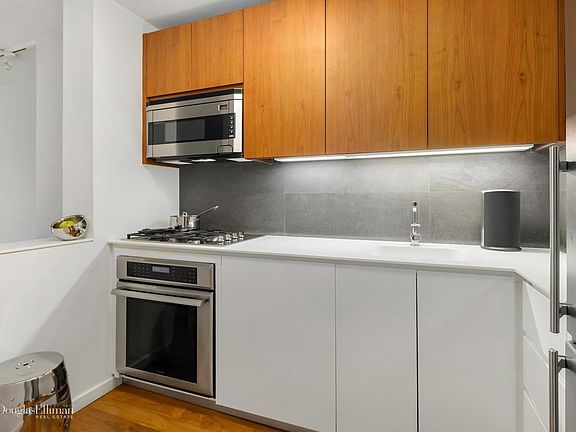 4th image of 515 E 72nd St APT 10N