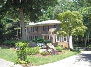 492 Springs End Ln NE, Marietta, GA 30068