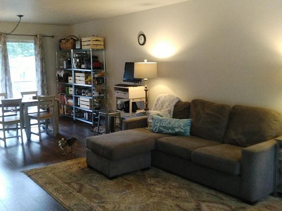 5th image of 12430 51st Ave NE #A