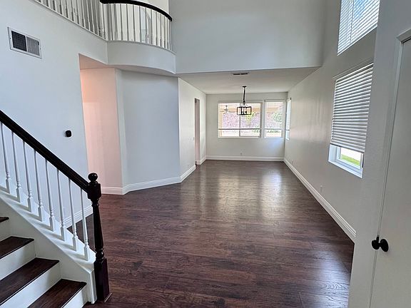 4th image of 22823 Golden Locust Dr