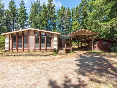 68917 Wildwood Rd, North Bend, OR, 97459