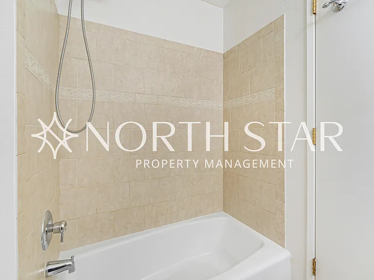6269 SW Southwood Dr — Photo 21