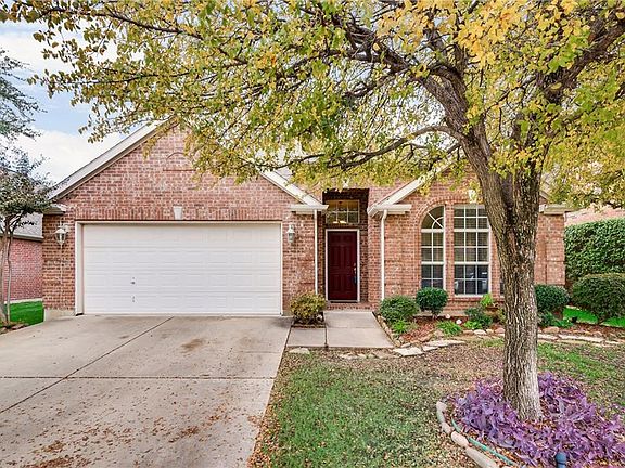 4th image of 4157 Shores Ct