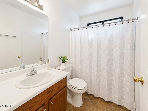 4th image of 8511 W COLLEGE Drive