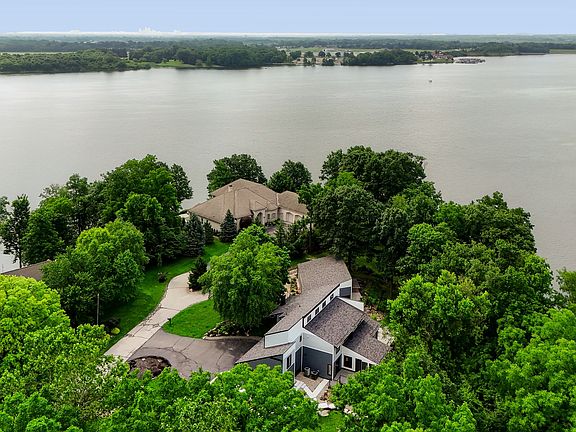 4th image of 8315 Eagle Crest Ln