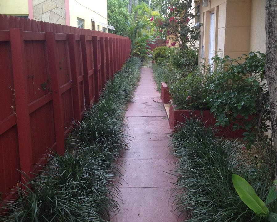 1st image of 1016 Biarritz Dr APT 3