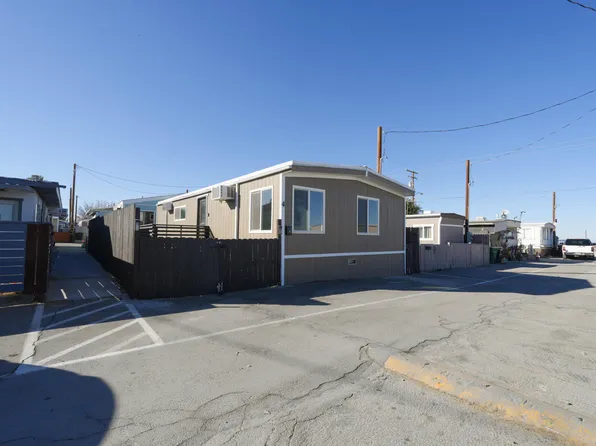 6150 E T Ave #4, Palmdale, CA 93552