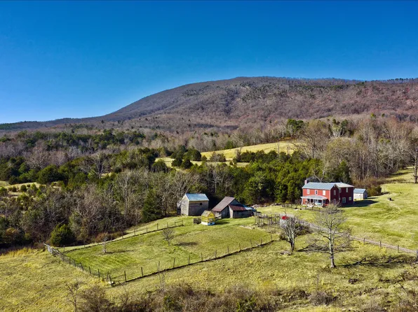 105 Wildwood Rd, Rockbridge Baths, VA 24473