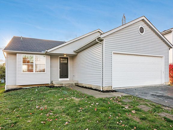 3rd image of 4523 Parkwick Dr