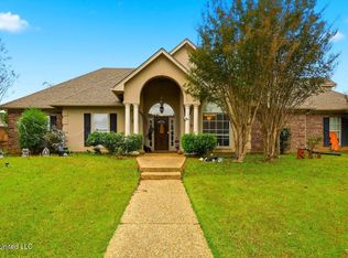 2008 Brookstone Pl, Brandon, MS 39042