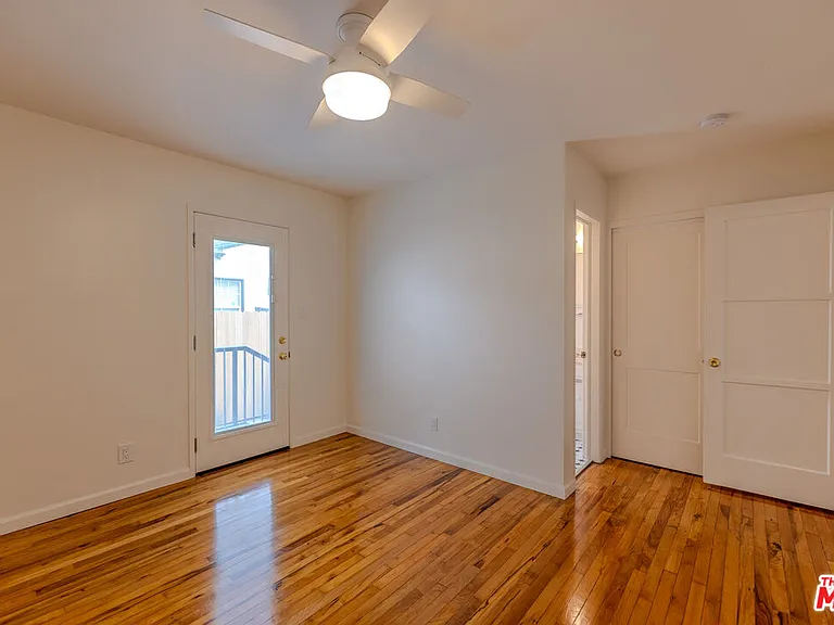 302 N Maple St — Photo 20
